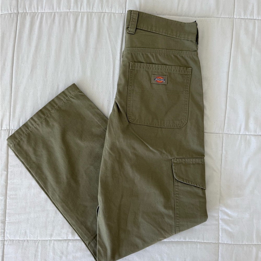 Dickies Women’s Green Cargo Pants